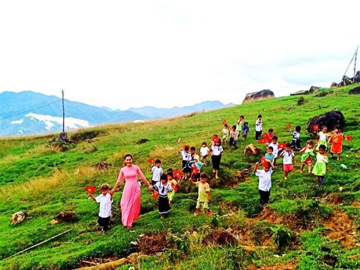 Description: https://moet.gov.vn/content/tintuc/PublishingImages/1-1567659098842.jpg?RenditionID=1